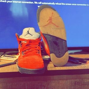 Jordan 5 raging bulls